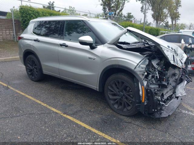  Salvage Mitsubishi Outlander
