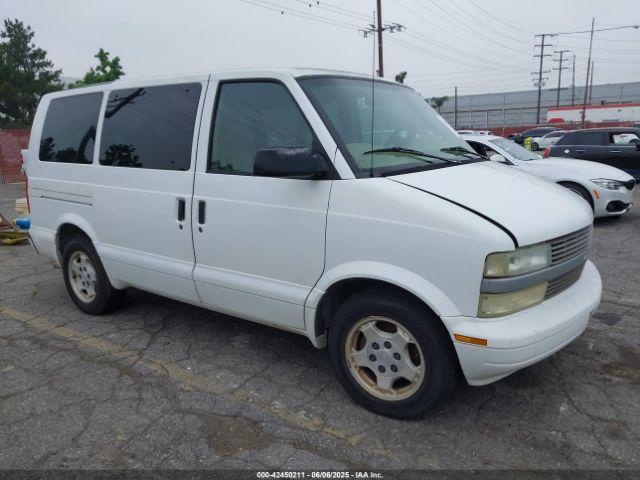  Salvage Chevrolet Astro