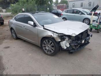  Salvage Kia Cadenza