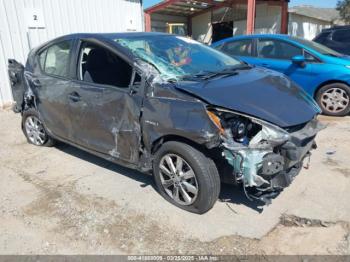  Salvage Toyota Prius c