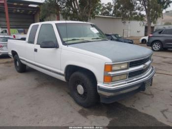  Salvage Chevrolet C1500