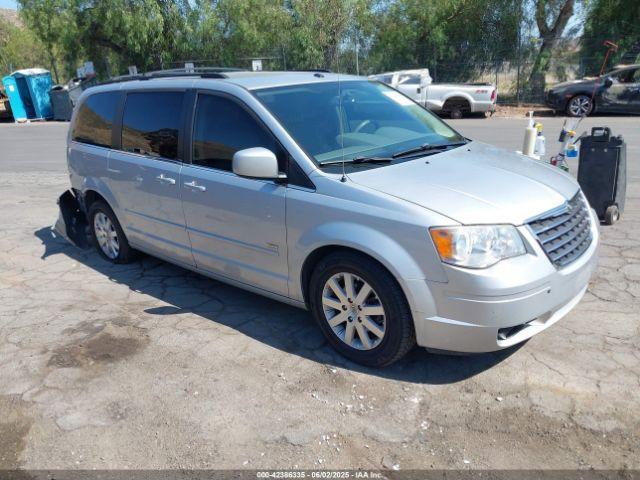  Salvage Chrysler Town & Country