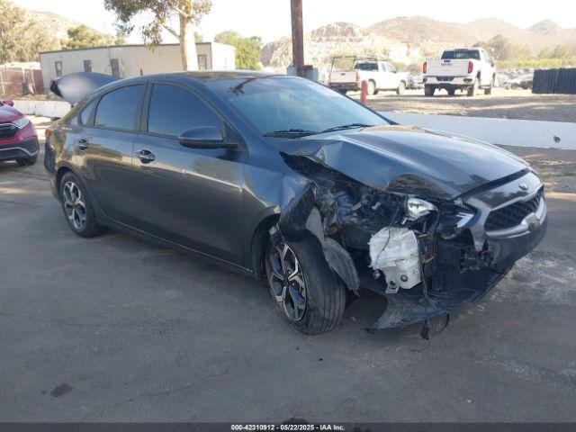  Salvage Kia Forte