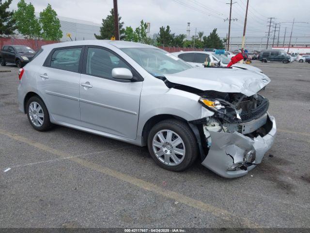  Salvage Toyota Matrix