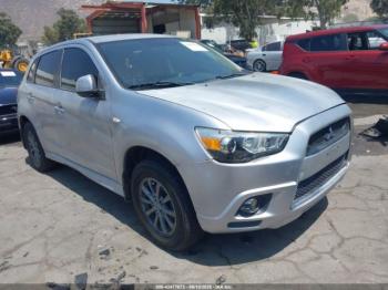  Salvage Mitsubishi Outlander