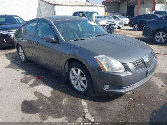  Salvage Nissan Maxima