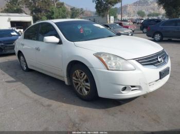  Salvage Nissan Altima