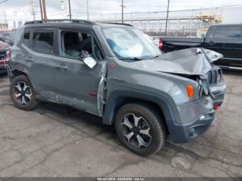  Salvage Jeep Renegade