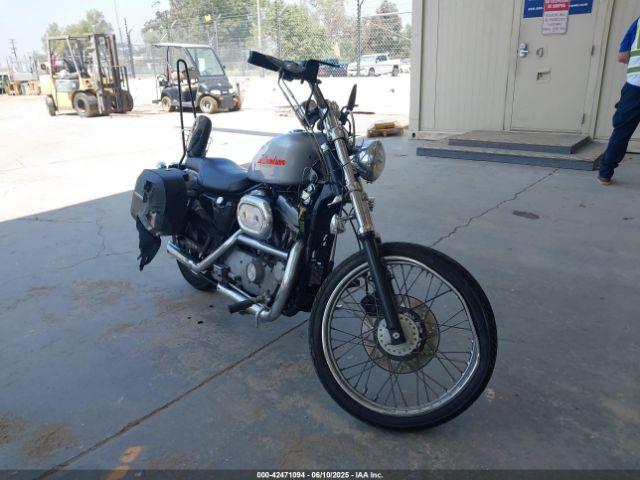  Salvage Harley-Davidson Xl883