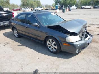  Salvage Nissan Maxima