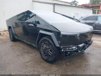  Salvage Tesla Cybertruck
