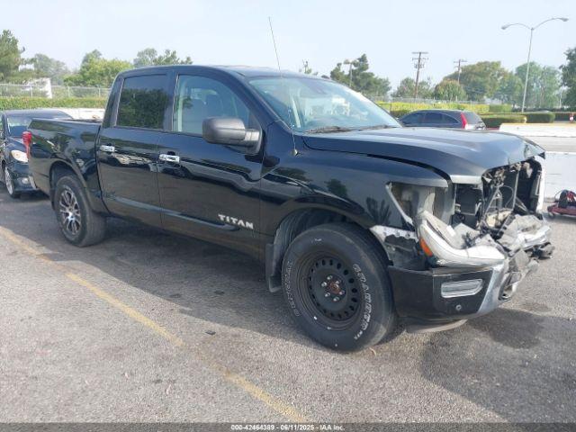  Salvage Nissan Titan