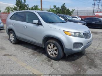  Salvage Kia Sorento