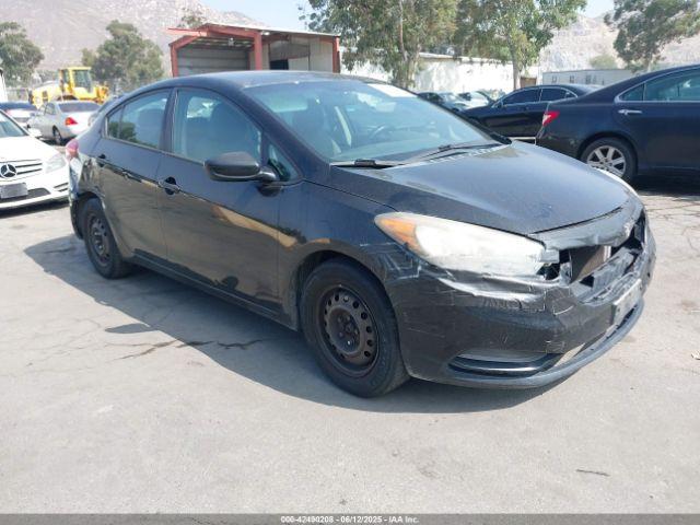  Salvage Kia Forte