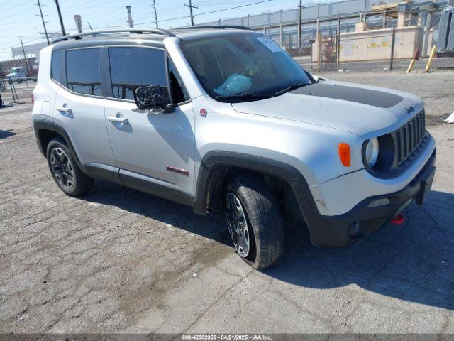  Salvage Jeep Renegade