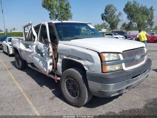  Salvage Chevrolet Silverado 2500