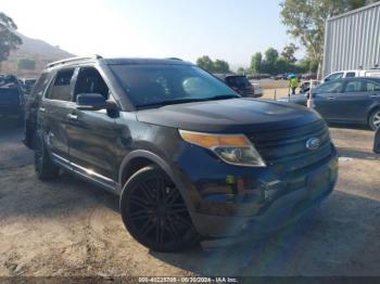  Salvage Ford Explorer