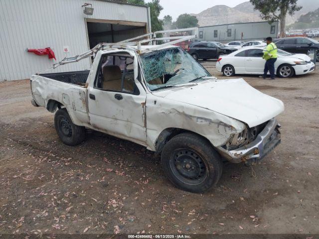  Salvage Toyota Pickup