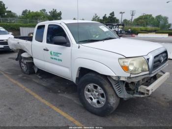  Salvage Toyota Tacoma