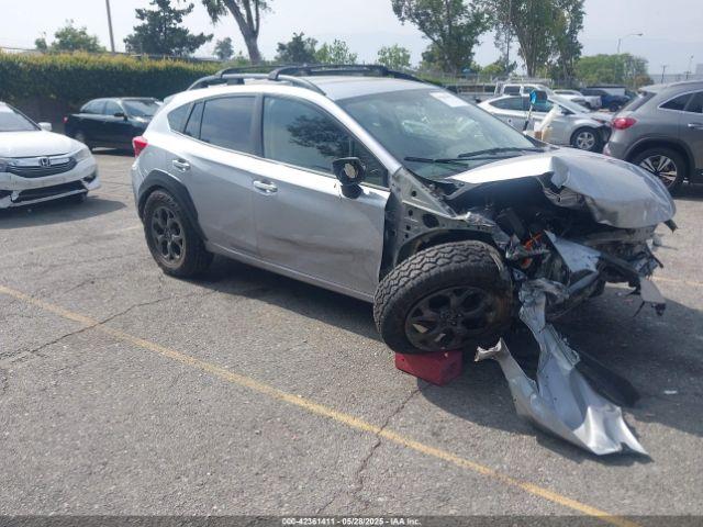  Salvage Subaru Crosstrek
