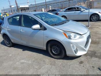  Salvage Toyota Prius c