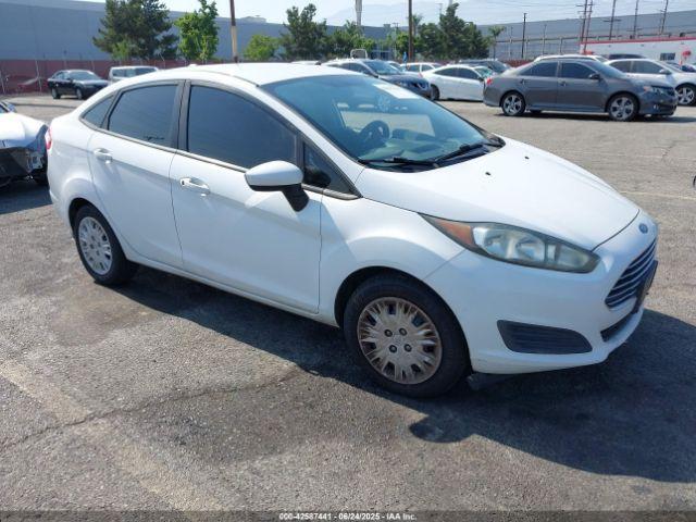  Salvage Ford Fiesta