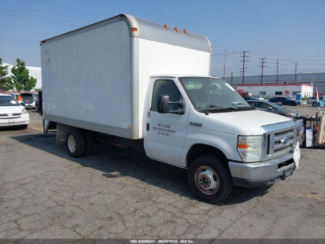  Salvage Ford E-450