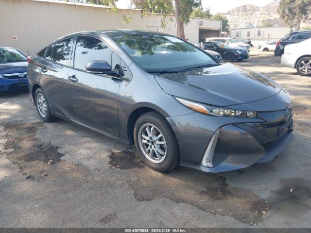  Salvage Toyota Prius Prime