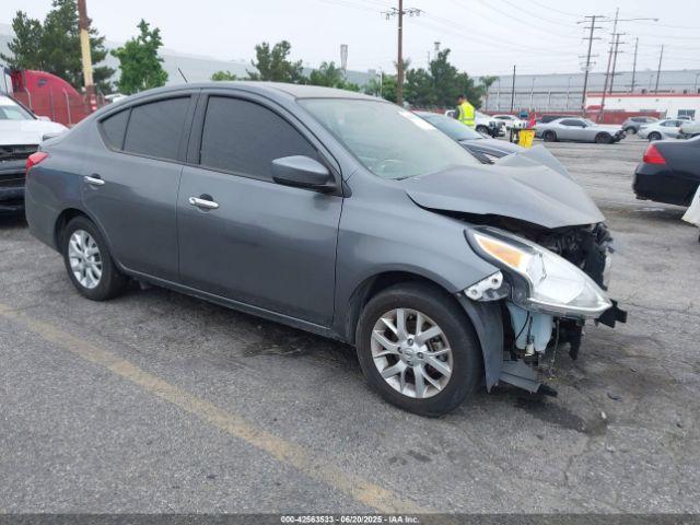  Salvage Nissan Versa