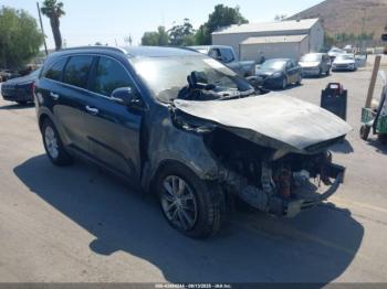  Salvage Kia Sorento
