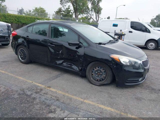  Salvage Kia Forte