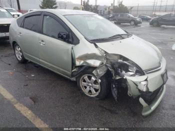  Salvage Toyota Prius