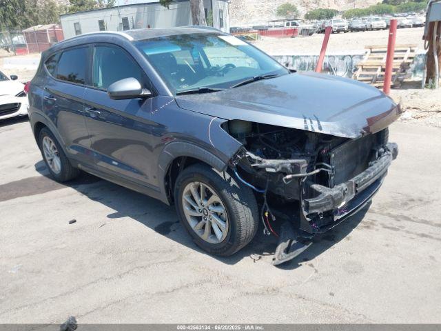  Salvage Hyundai TUCSON