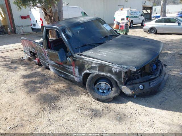  Salvage Chevrolet Gmt
