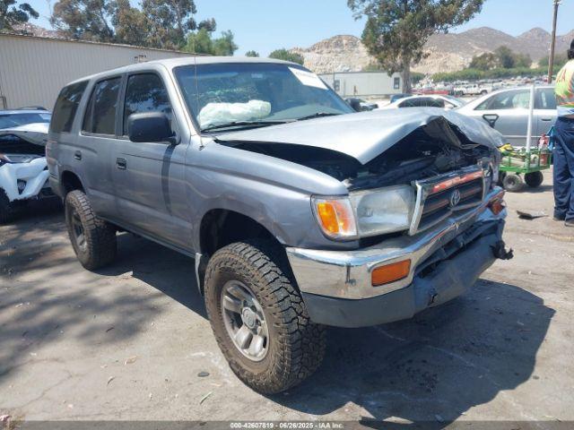  Salvage Toyota 4Runner