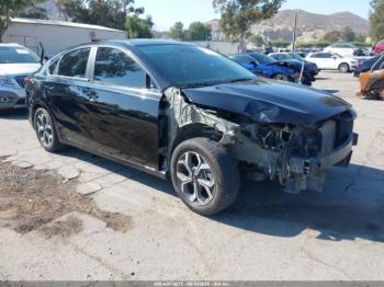  Salvage Kia Forte