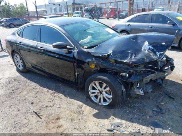  Salvage Chrysler 200