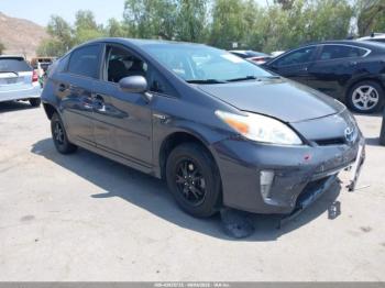  Salvage Toyota Prius