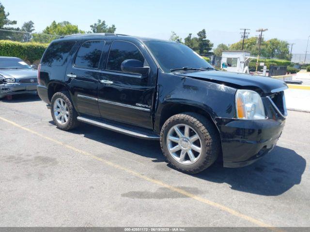  Salvage GMC Yukon