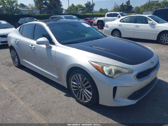  Salvage Kia Stinger