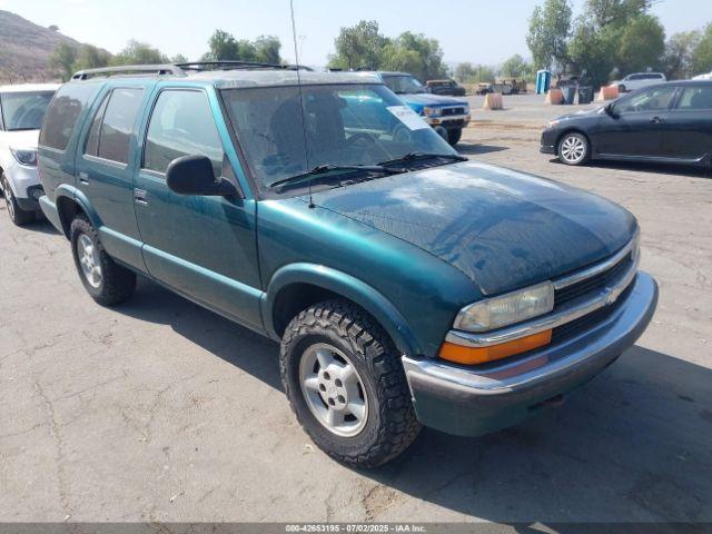  Salvage Chevrolet Blazer
