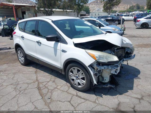  Salvage Ford Escape