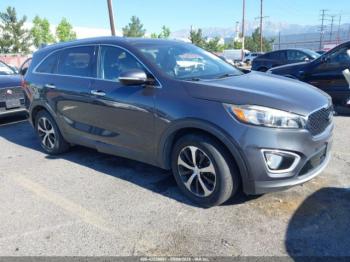  Salvage Kia Sorento