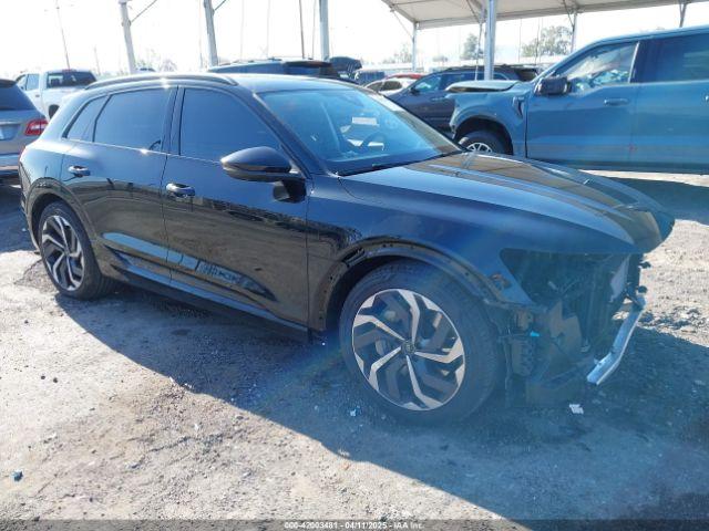  Salvage Audi Q8