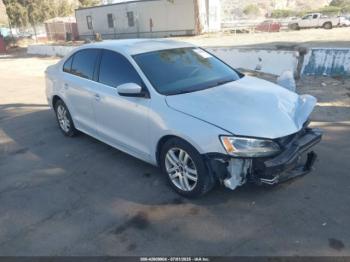  Salvage Volkswagen Jetta
