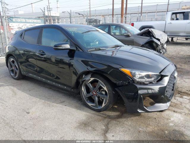  Salvage Hyundai VELOSTER
