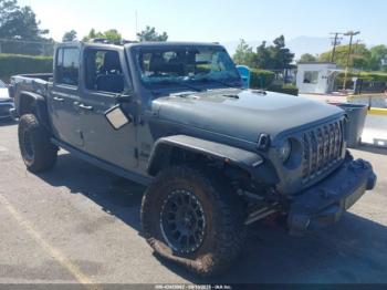  Salvage Jeep Gladiator