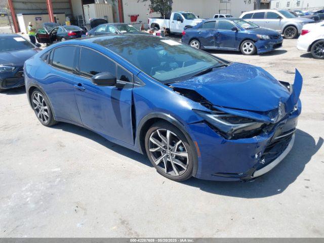  Salvage Toyota Prius Prime