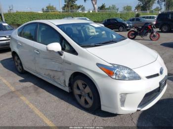  Salvage Toyota Prius