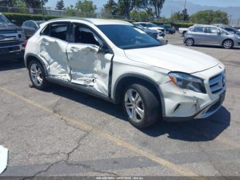  Salvage Mercedes-Benz GLA